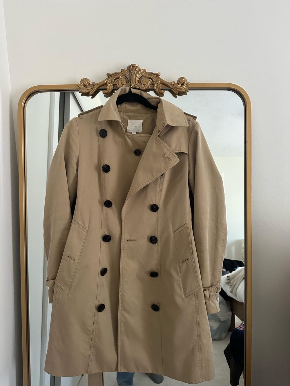Women’s Classic Tan Double-Breasted Trench Coat